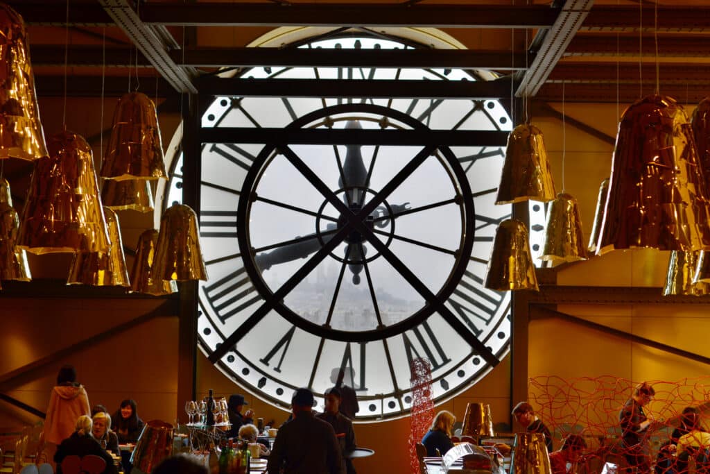 Paris zwischen Kunstgenuss und Kulturglanz