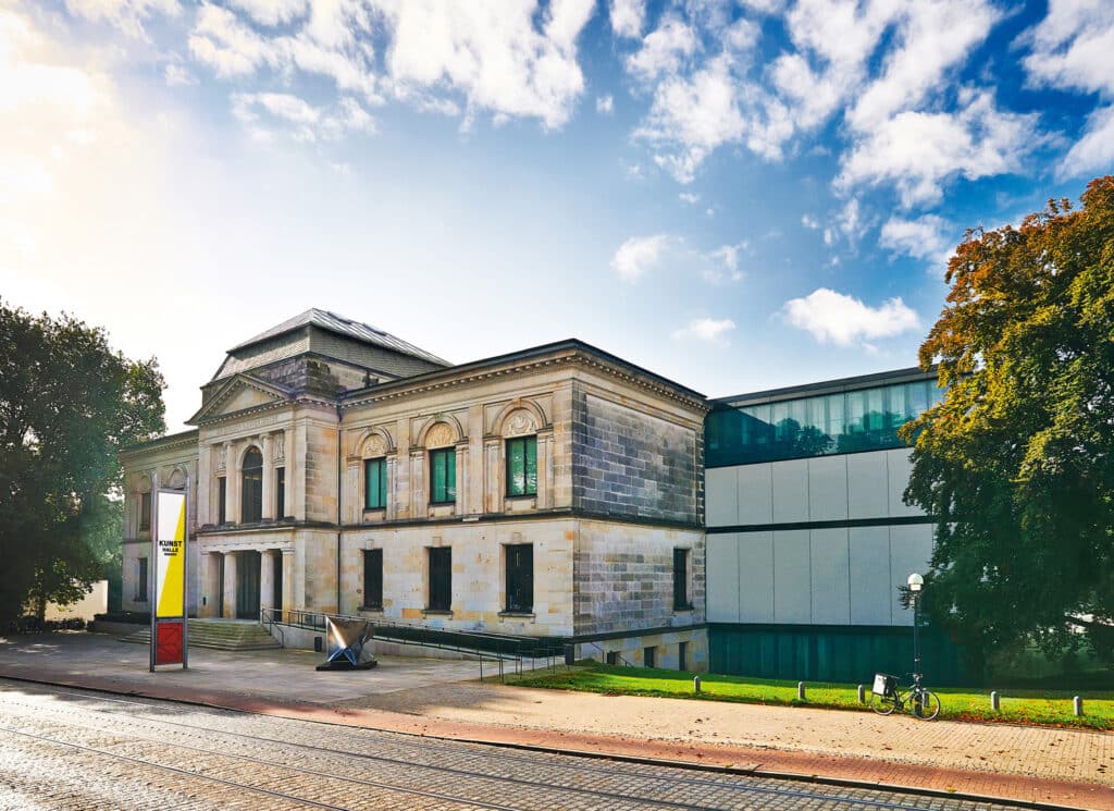 kunsthalle aussenansicht vorderfront seitlich foto michael gielen neues banner